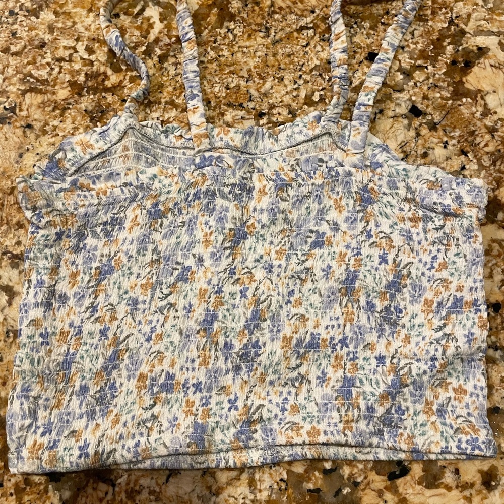 Small crop top - Picture 2 of 3